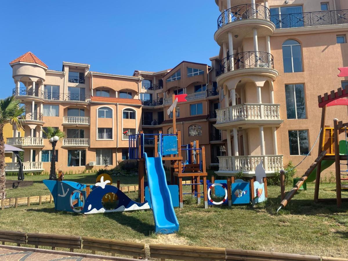Hacienda Beach Complex- Nicoleta Apartment Sosopol Exterior foto