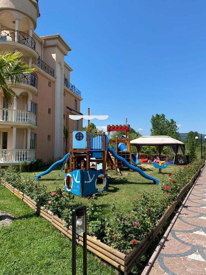 Hacienda Beach Complex- Nicoleta Apartment Sosopol Exterior foto